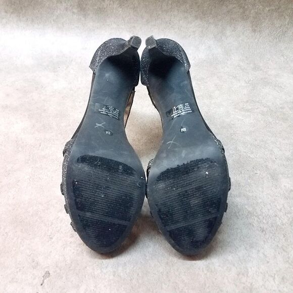 Alfani Womens Tacy Size 8 Glittery Silver Peep Toe T-Strap Platform Heels - Picture 9 of 10